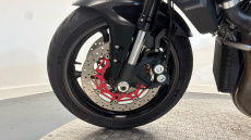 Yamaha Mt-10 (16MY)